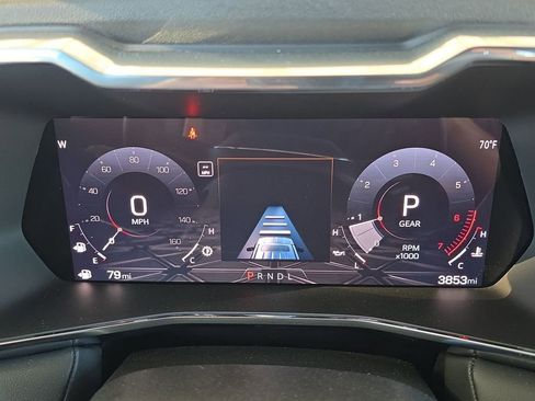 Used 2025 GMC Canyon Elevation w/ Convenience Package image 12