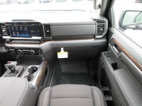 New 2026 Chevrolet Silverado 1500 LT Trail Boss w/ Safety Package AWD/4WD image 20