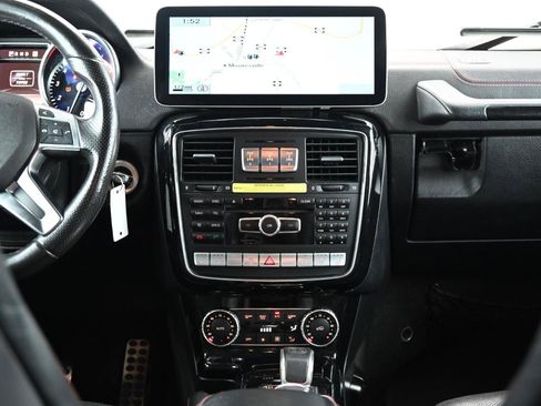 Used 2015 Mercedes-Benz G 550 image 28