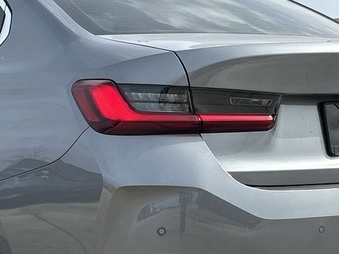 New 2026 BMW 330i Sedan w/ Convenience Package RWD image 9