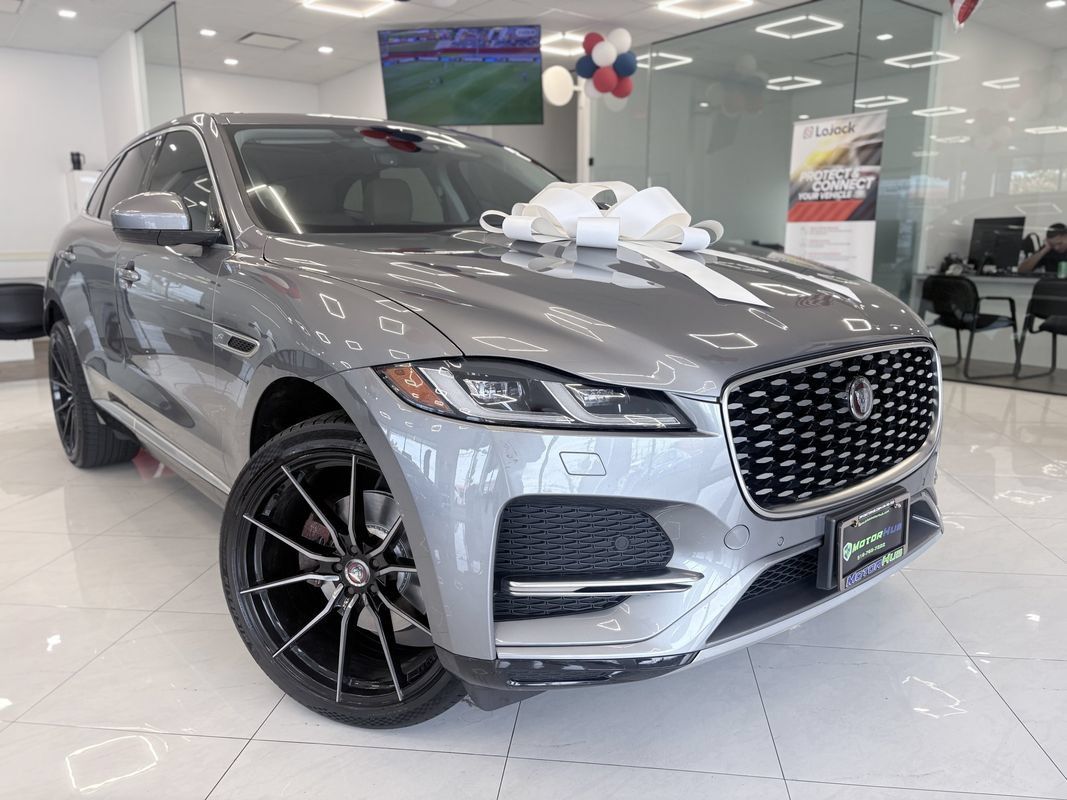 Used 2022 Jaguar F-PACE S AWD/4WD image 3