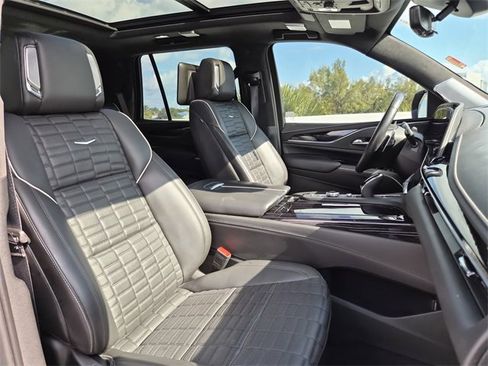 Certified 2023 Cadillac Escalade V image 21