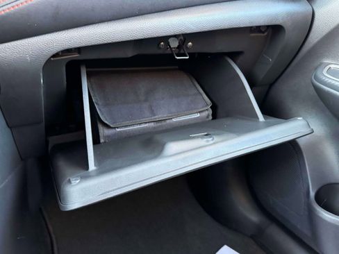 Certified 2025 Nissan Versa SR w/ Trunk Package FWD image 31