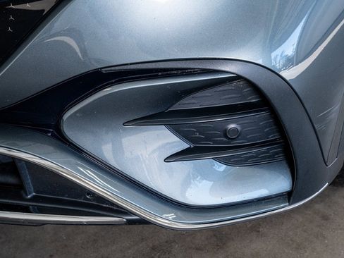 Used 2023 Mercedes-Benz EQE 350+ SUV w/ AMG Line Exterior Package image 14