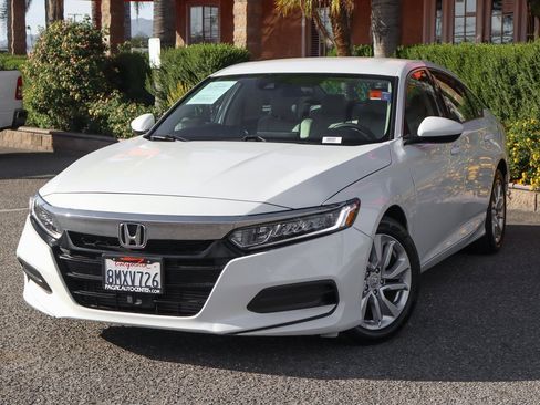 Used 2019 Honda Accord LX image 4