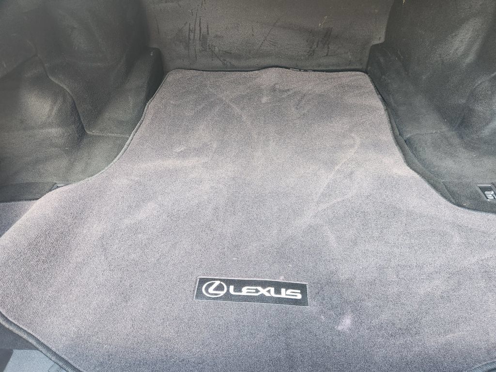 Used 2020 Lexus LS 500 w/ Accessory Package (Z2) RWD image 33