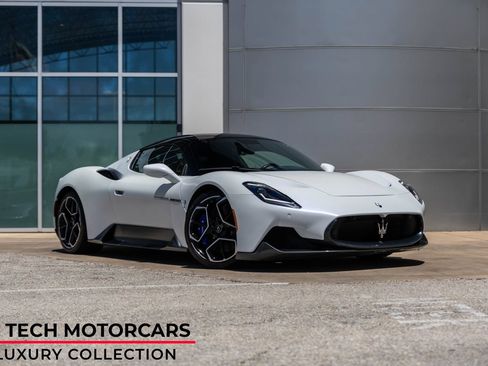 Used 2022 Maserati MC20 Coupe RWD image 1