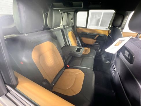 Used 2021 Land Rover Defender 110 X image 27