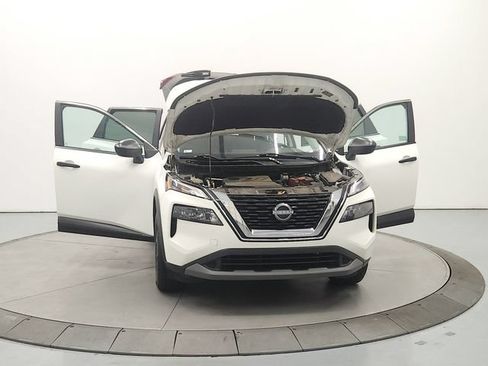 Used 2023 Nissan Rogue S AWD/4WD image 11