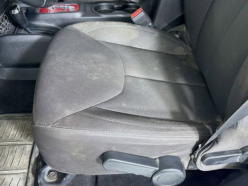 Used 2014 Jeep Wrangler Unlimited Sport w/ Connectivity Group image 16