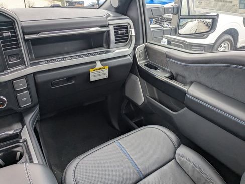 New 2025 Ford F250 Platinum image 20