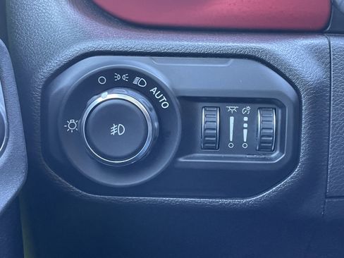 Used 2021 Jeep Wrangler Unlimited Rubicon w/ Safety Group image 28