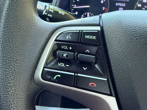 Used 2018 Hyundai Elantra SE w/ SE Connectivity Package 04 image 15