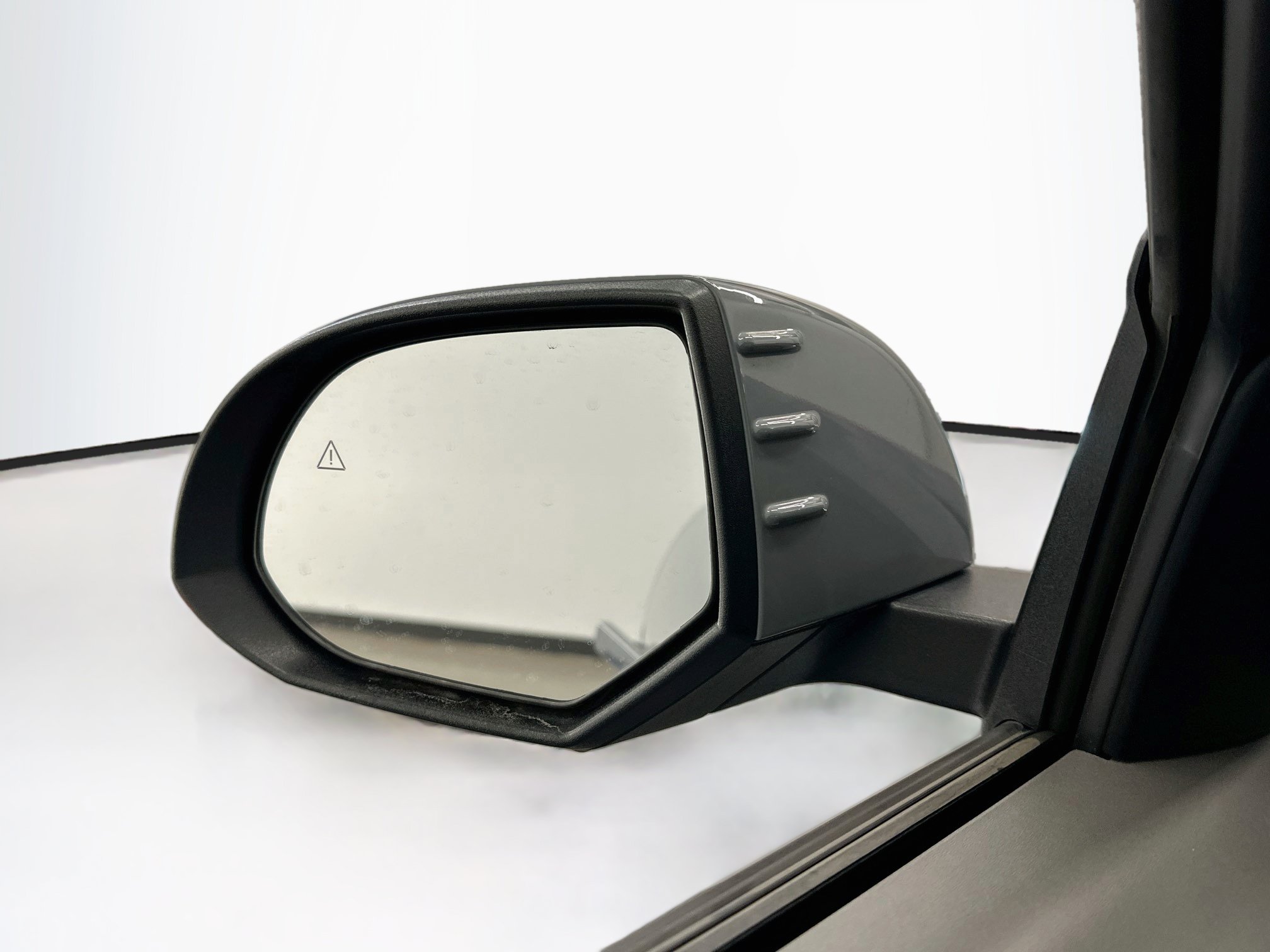 Used 2023 Hyundai Ioniq 6 SEL AWD/4WD image 16
