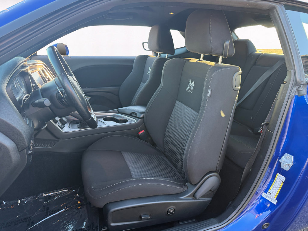 Used 2021 Dodge Challenger R/T Scat Pack RWD image 9