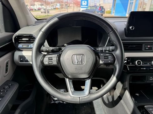 Used 2023 Honda Pilot EX-L image 19