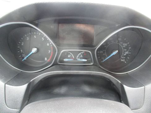 Used 2018 Ford Focus SEL FWD image 15