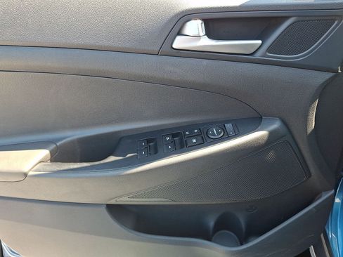 Used 2020 Hyundai Tucson Value AWD/4WD image 12