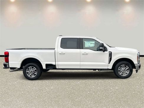 New 2026 Ford F350 Lariat image 4