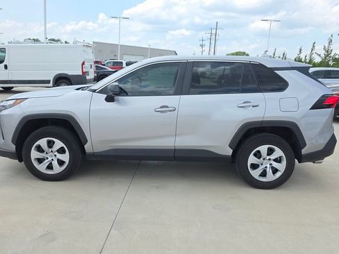 Used 2023 Toyota RAV4 LE FWD image 2