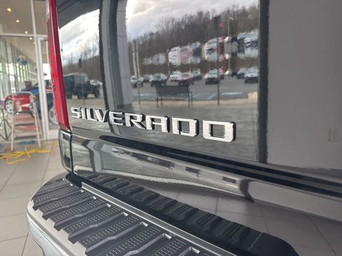 New 2026 Chevrolet Silverado 3500 LT w/ All Star Edition image 8