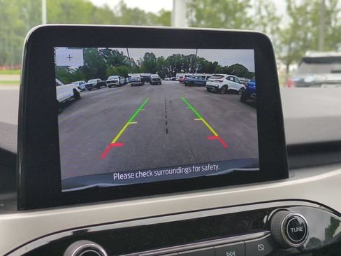 Used 2022 Ford Escape SE w/ SE Sport Appearance Package AWD/4WD image 22