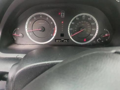 Used 2011 Honda Accord EX-L image 12