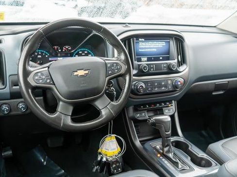 Used 2020 Chevrolet Colorado Z71 image 12
