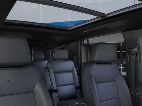 New 2026 GMC Yukon Denali w/ Denali Reserve Package AWD/4WD image 24