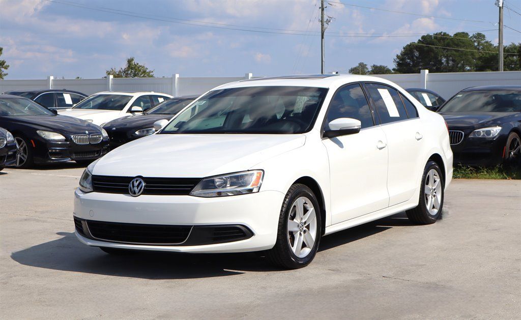 Used 2014 Volkswagen Jetta TDI FWD image 3
