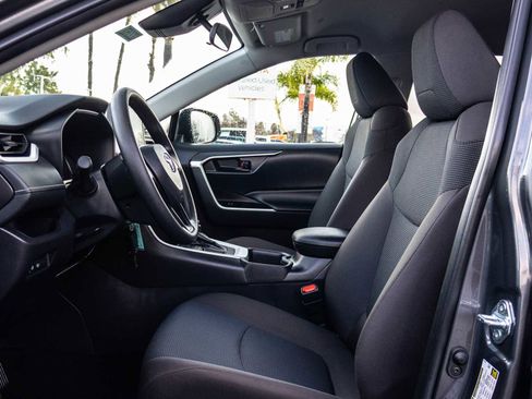 Used 2025 Toyota RAV4 LE image 12