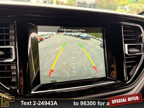 Used 2024 Dodge Durango SXT w/ Trailer Tow Group IV AWD/4WD image 23