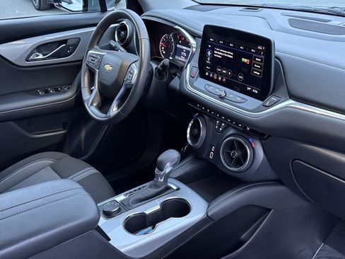 Used 2023 Chevrolet Blazer LT image 10