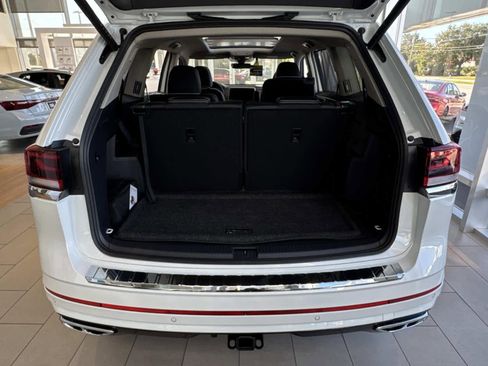 New 2026 Volkswagen Atlas SEL Premium R-Line AWD/4WD image 9