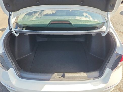 Used 2025 Honda Civic Sport image 28