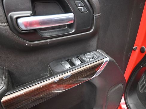 Used 2020 Chevrolet Silverado 1500 LT w/ Texas Edition image 6