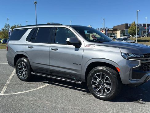 Used 2021 Chevrolet Tahoe Z71 image 2
