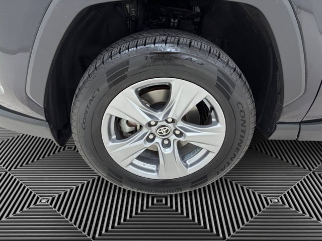 Used 2023 Toyota RAV4 XLE w/ Convenience Package AWD/4WD image 9