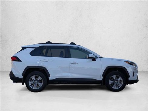 Used 2023 Toyota RAV4 XLE w/ Convenience Package AWD/4WD image 4