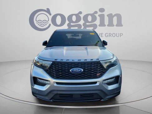 Used 2022 Ford Explorer ST w/ Equipment Group 401A AWD/4WD image 8