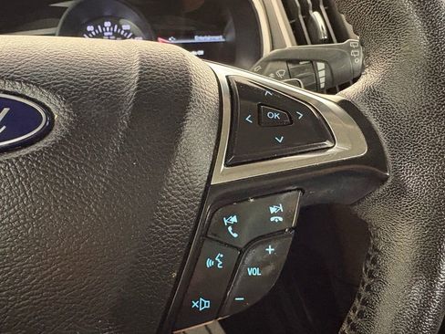 Used 2018 Ford Edge SEL w/ Equipment Group 201A FWD image 21