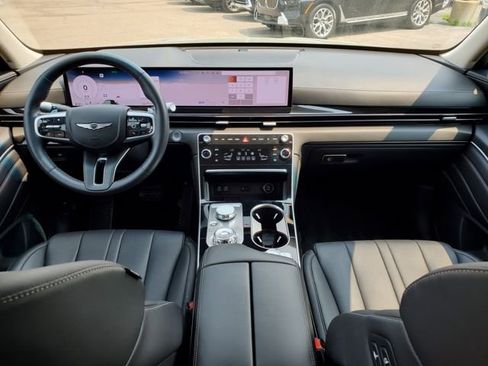 Used 2025 Genesis GV80 2.5T Standard image 7