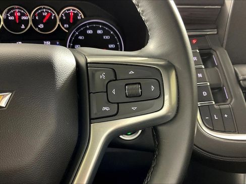Used 2023 Chevrolet Suburban LS image 13