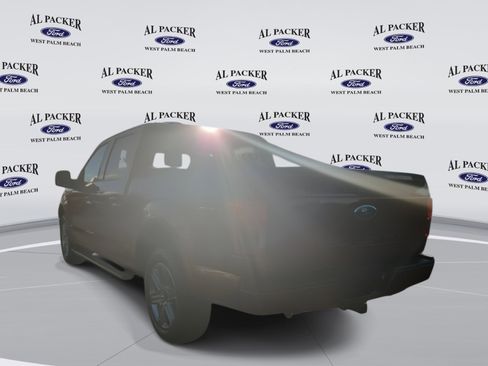 Used 2019 Ford F150 XLT w/ Equipment Group 302A Luxury image 3