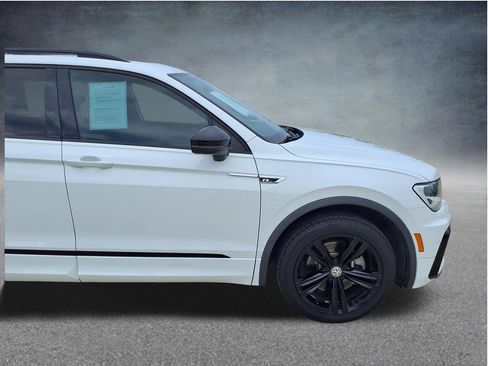 Used 2019 Volkswagen Tiguan S FWD image 18