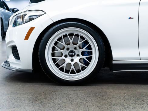 Used 2019 BMW M240i xDrive Coupe image 7