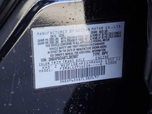 New 2026 Nissan Kicks SR FWD image 26