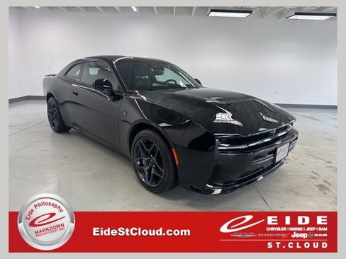 New 2026 Dodge Charger Scat Pack w/ Blacktop Package AWD/4WD image 1