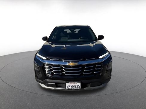 Used 2025 Chevrolet Equinox LT image 4