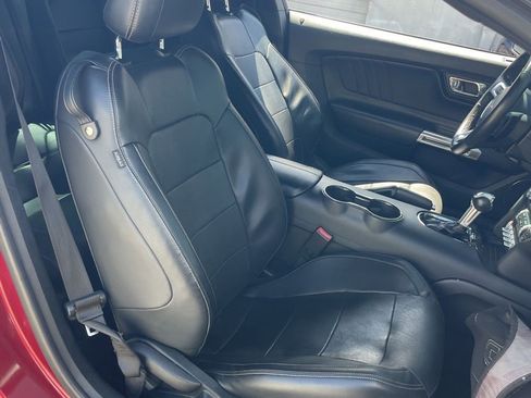 Used 2015 Ford Mustang GT Premium RWD image 6